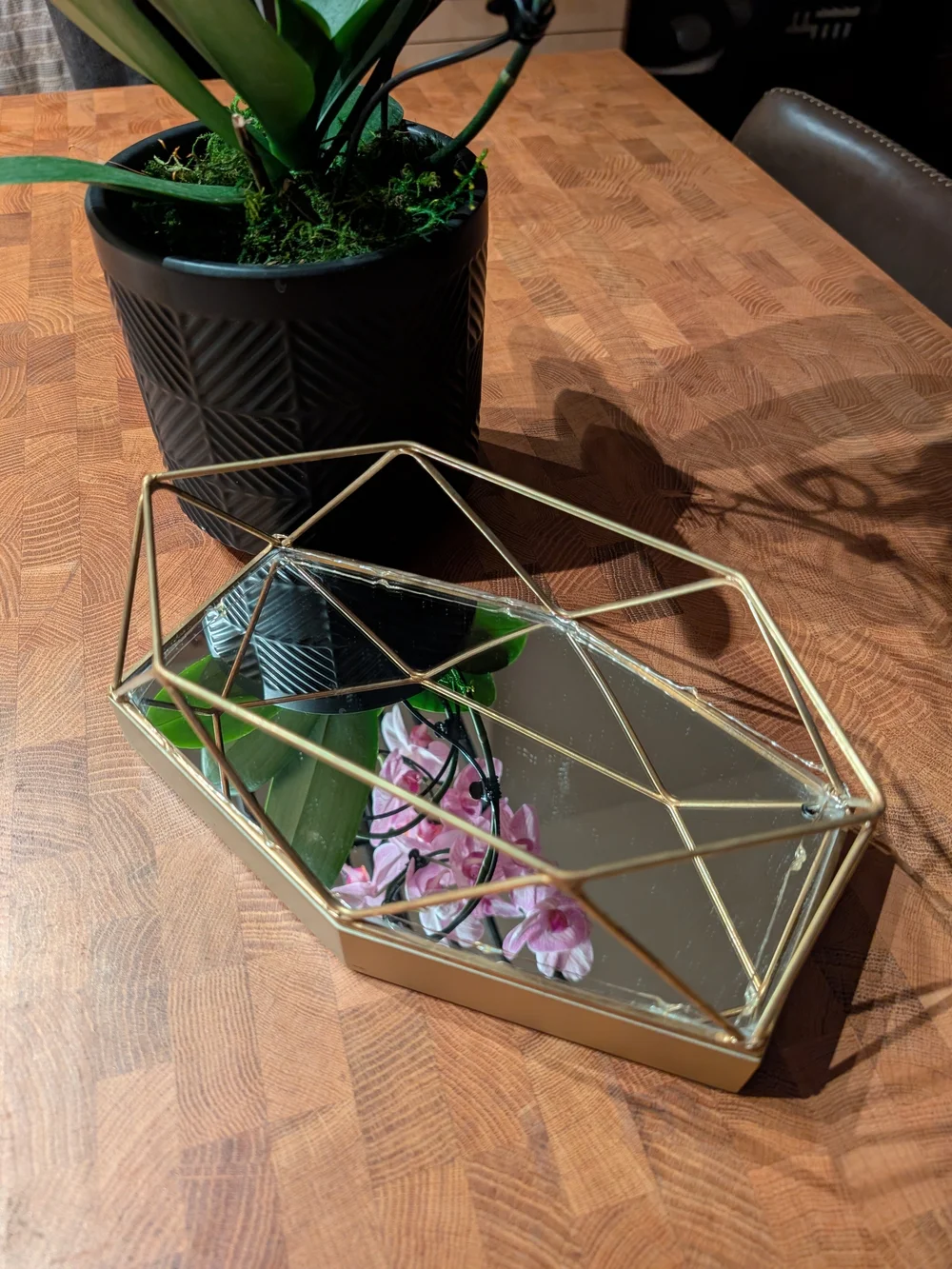 Geometric Mirror Trinket Jewelry Tray